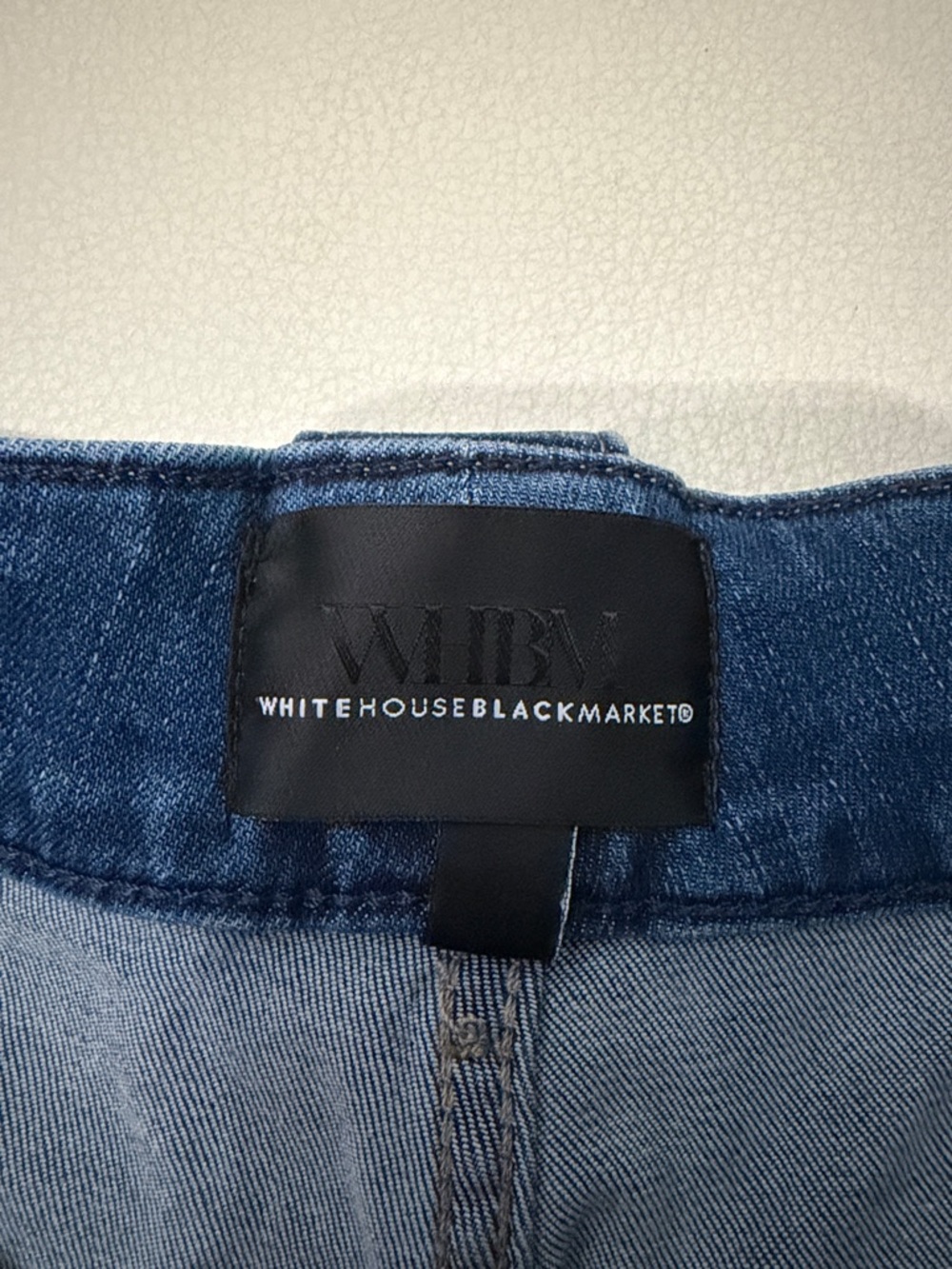 White House, Black market Denim Button-Detail Women's Shorts - Blue - Picture 3 of 10